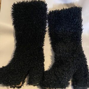 BRINKLEY Privileged Chunky Faux Fur  Funky Heel Boots Size: 8.5 Women's